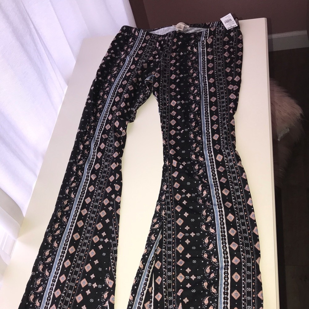 Flowy flare at bottom pants